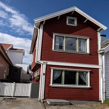 Auntie Laurentze's House